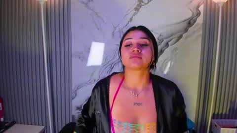 Snapshot of venusowen_ chatting on 06/20/26, 02:31 Venusowen online show from 06/20/26, 02:31