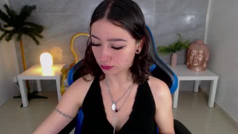 Snapshot of venuss09_s chatting on 01/08/26, 01:13 venuss online show from 01/08/26, 01:13