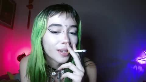 Venus online show from 09/13/25, 07:41