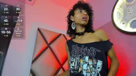 Snapshot of venuss_03 chatting on 11/26/25, 03:40 venuss_03 online show from 11/26/25, 03:40