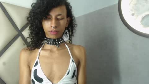 venuss_03 online show from 05/28/26, 03:26