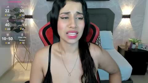 Snapshot of venuz_lee chatting on 12/04/24, 01:09 Nice to greet you my name is Vanessa online show from 12/04/24, 01:09