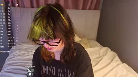 Erica online show from 11/19/25, 08:09