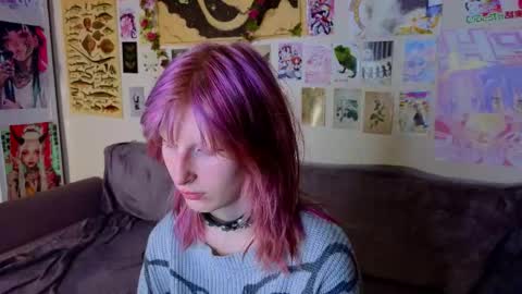 Snapshot of veolatownson chatting on 05/12/26, 08:17 Erica online show from 05/12/26, 08:17