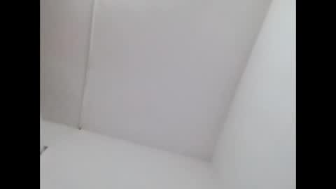 Snapshot of vera_elle chatting on 09/24/25, 12:25 Vera online show from 09/24/25, 12:25