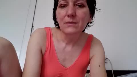 Snapshot of vera_elle chatting on 11/11/25, 11:21 Vera online show from 11/11/25, 11:21