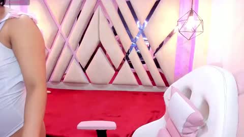 Snapshot of verabest chatting on 12/01/24, 10:43 Domelipa online show from 12/01/24, 10:43