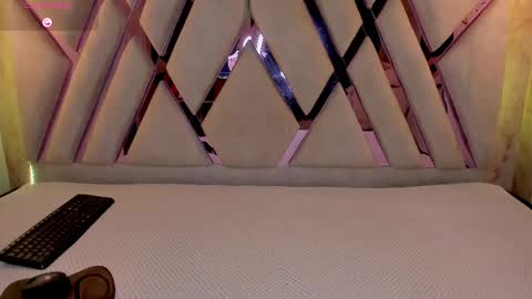 Snapshot of verabest chatting on 02/18/25, 02:59 Domelipa online show from 02/18/25, 02:59