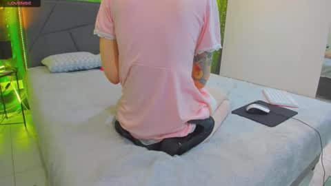 Vera online show from 02/27/26, 02:11