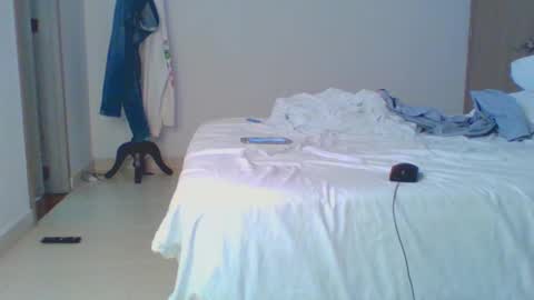 Snapshot of vergagolosa22 chatting on 01/09/25, 06:59 vergagolosa22 online show from 01/09/25, 06:59