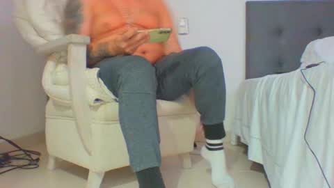 Snapshot of vergagolosa22 chatting on 02/18/25, 08:59 vergagolosa22 online show from 02/18/25, 08:59