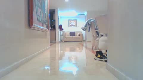 Snapshot of vergagolosa22 chatting on 02/24/25, 01:13 vergagolosa22 online show from 02/24/25, 01:13