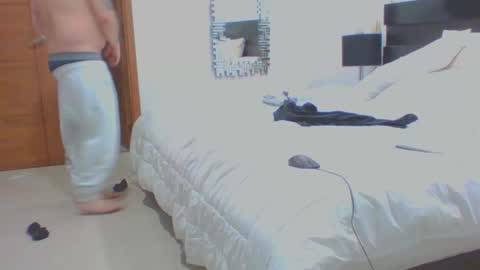 Snapshot of vergagolosa22 chatting on 11/03/25, 08:37 vergagolosa22 online show from 11/03/25, 08:37