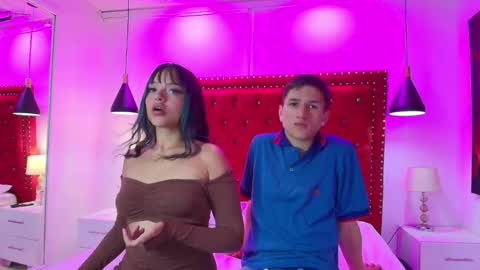 Snapshot of vero_and_stive chatting on 01/13/26, 07:19 vero and stiv online show from 01/13/26, 07:19