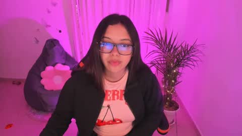 Verolake online show from 02/19/25, 04:55