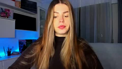 Lolitalolz online show from 03/02/25, 09:22