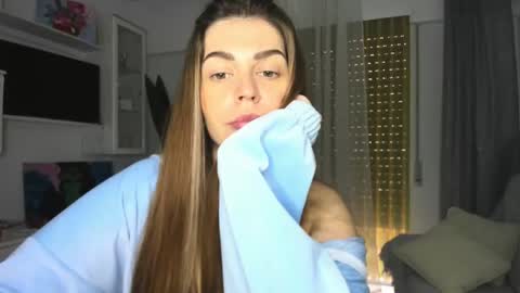 Lolitalolz online show from 03/12/25, 05:07