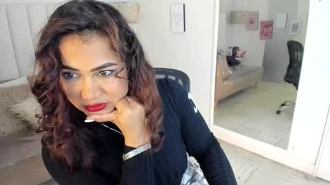 Veronica3  online show from 05/15/26, 02:57
