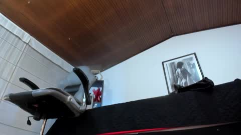 Snapshot of veronica_jacobss1 chatting on 02/25/25, 03:16 Vero Milf online show from 02/25/25, 03:16