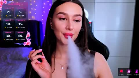 Veronica online show from 02/25/26, 12:15