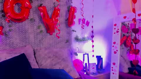 Veronica Olson online show from 02/15/25, 02:47