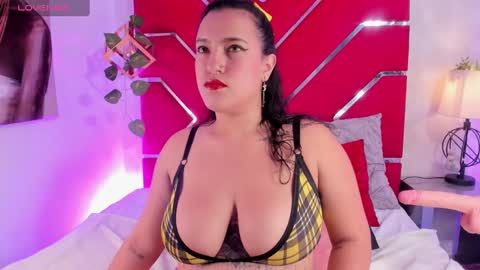 Veronica Olson online show from 11/24/25, 04:12