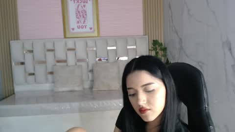 veronicaa_s online show from 04/16/26, 09:39