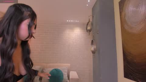 Snapshot of veronicablue1 chatting on 09/11/25, 10:15 Vero online show from 09/11/25, 10:15