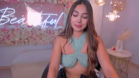 Snapshot of veronicablue1 chatting on 05/11/26, 02:45 Vero online show from 05/11/26, 02:45