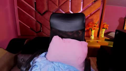 VeronicaCream  online show from 03/18/26, 03:09