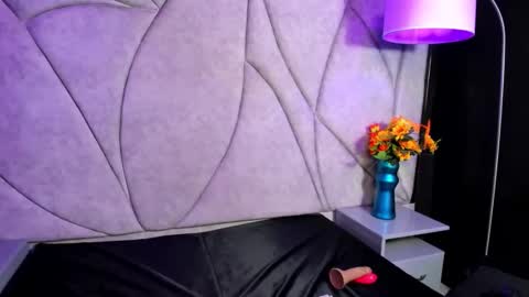 VeronicaCream  online show from 05/20/26, 04:29