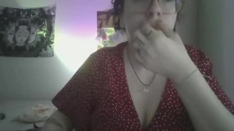 veronicadiscovery online show from 11/30/25, 10:14