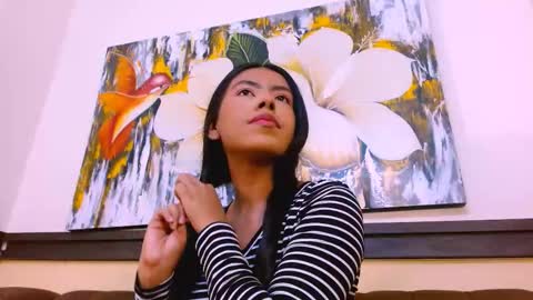 Snapshot of veronicarobles chatting on 11/17/25, 07:30 Veronica Robles online show from 11/17/25, 07:30