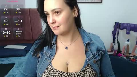 Snapshot of veroniicabbw_ chatting on 05/02/26, 03:39 veroniicabbw_ online show from 05/02/26, 03:39