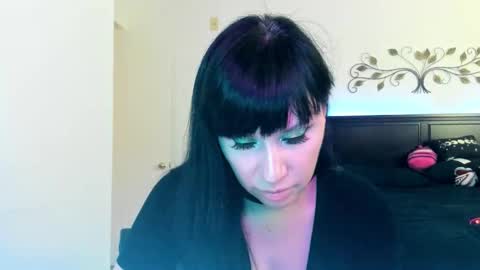 Snapshot of veronika_blak chatting on 03/15/26, 03:23 Miss Veronika Blak online show from 03/15/26, 03:23