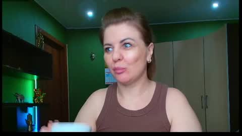 Snapshot of veronikawgold chatting on 07/07/26, 03:20 VeronikawGold online show from 07/07/26, 03:20