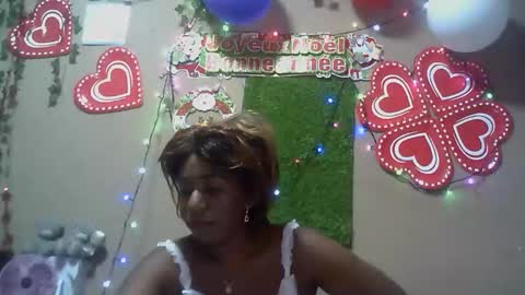 verronique1511 online show from 12/14/25, 08:20