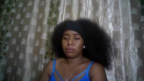 Snapshot of verronique1511 chatting on 06/09/26, 05:08 verronique1511 online show from 06/09/26, 05:08