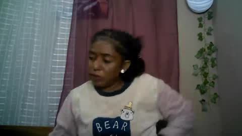 Snapshot of verronique1511 chatting on 06/29/26, 04:41 verronique1511 online show from 06/29/26, 04:41