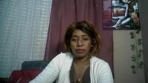 Snapshot of verronique1511 chatting on 07/02/26, 02:56 verronique1511 online show from 07/02/26, 02:56