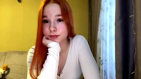 Snapshot of vertiegartrell chatting on 06/24/26, 07:29 Lina online show from 06/24/26, 07:29