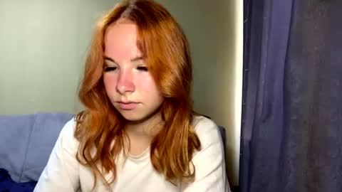 Snapshot of vertiegartrell chatting on 06/29/26, 04:19 Lina online show from 06/29/26, 04:19