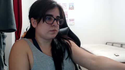 Snapshot of veruca99 chatting on 07/28/26, 10:31 veruca99 online show from 07/28/26, 10:31