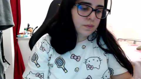 Snapshot of veruca99 chatting on 07/31/26, 01:38 veruca99 online show from 07/31/26, 01:38