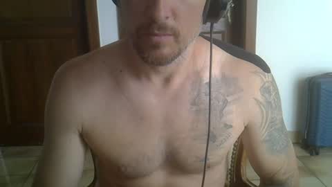 veryhotpervert online show from 06/19/26, 10:30