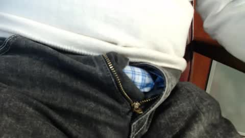 Erik online show from 02/23/25, 05:07