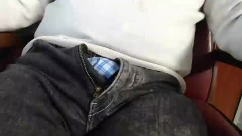 Erik online show from 03/01/25, 10:24