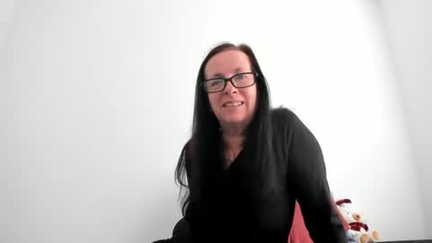 Snapshot of verysassypeachgoddess chatting on 01/13/26, 03:50 verysassypeachgoddess online show from 01/13/26, 03:50