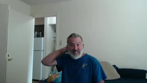 Snapshot of veryveryhairmanindenver chatting on 09/14/25, 09:47 hairy man online show from 09/14/25, 09:47