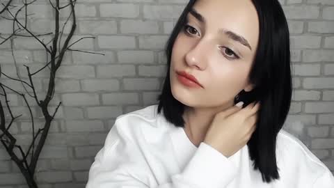 Ana online show from 01/01/25, 10:46